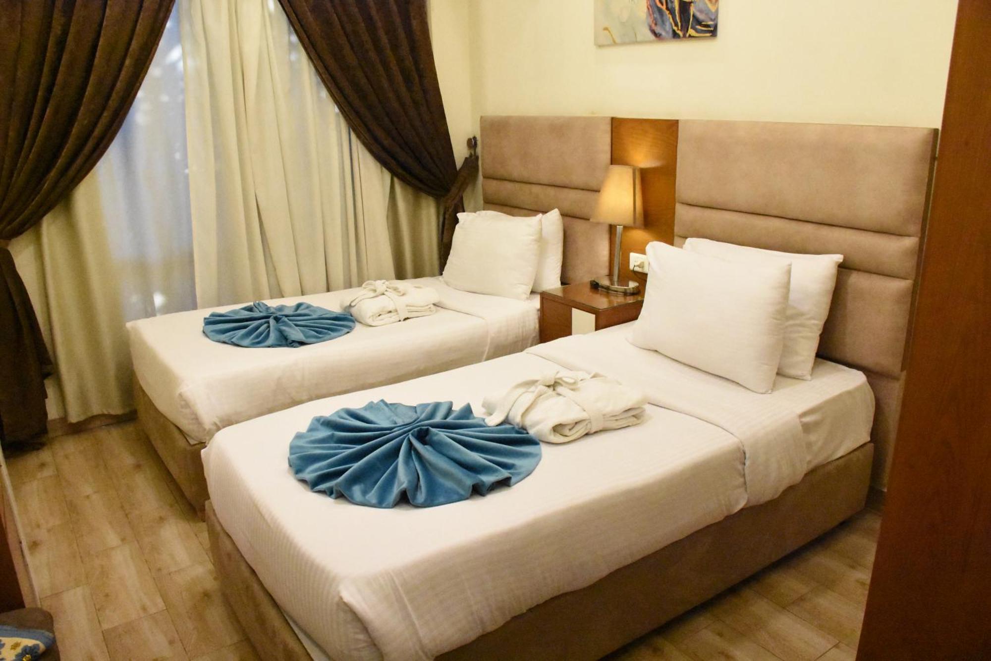 Jewel Zamalek Hotel Giza Екстериор снимка