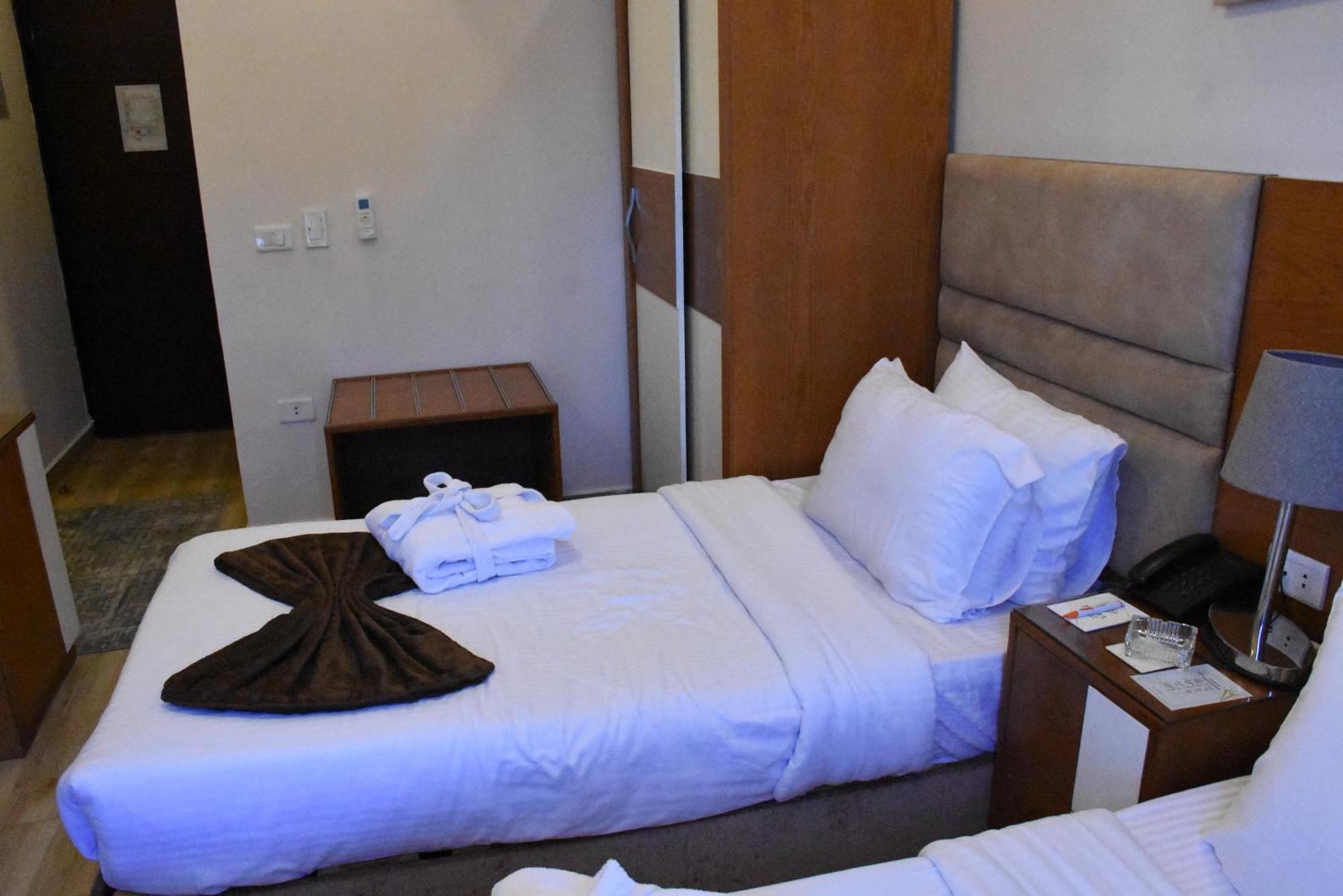 Jewel Zamalek Hotel Giza Екстериор снимка