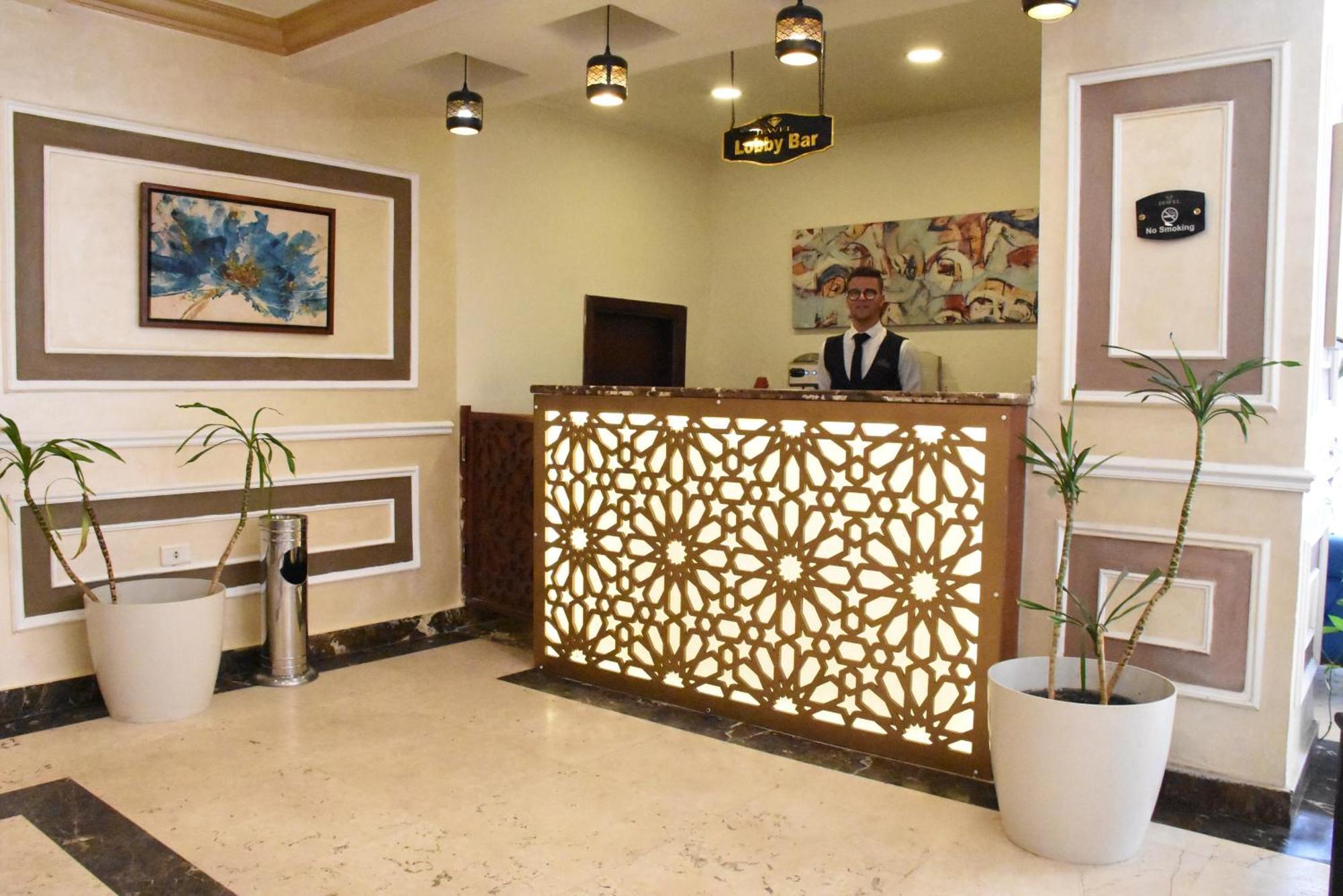 Jewel Zamalek Hotel Giza Екстериор снимка